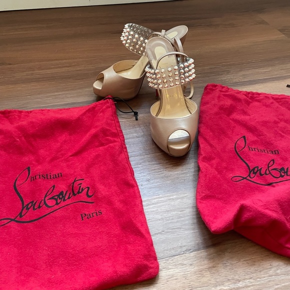 36 1/2 nude Louboutin - Picture 2 of 9